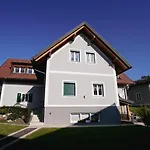 Muehlbauerhof ベッド・アンド・ブレックファスト Großklein