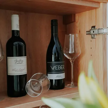 Muehlbauerhof Bed and Breakfast 4*