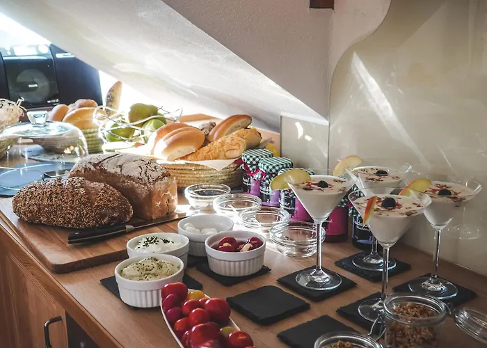 Muehlbauerhof Bed and Breakfast 4*